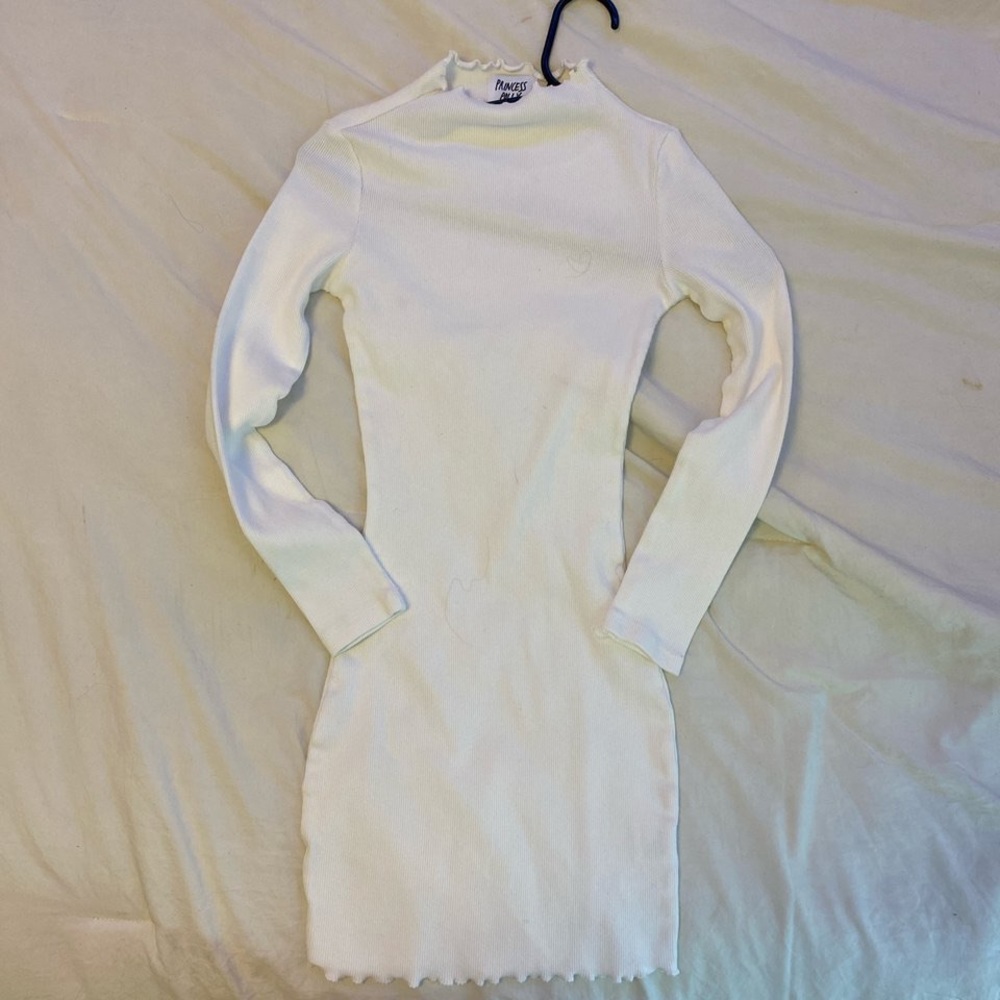White ribbed long sleeve body on dress